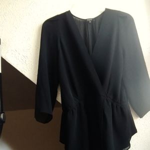 Babaton Medium 100% Silk Blouse